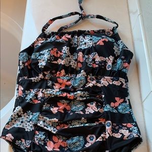 Cup she One Piece Swim Suit